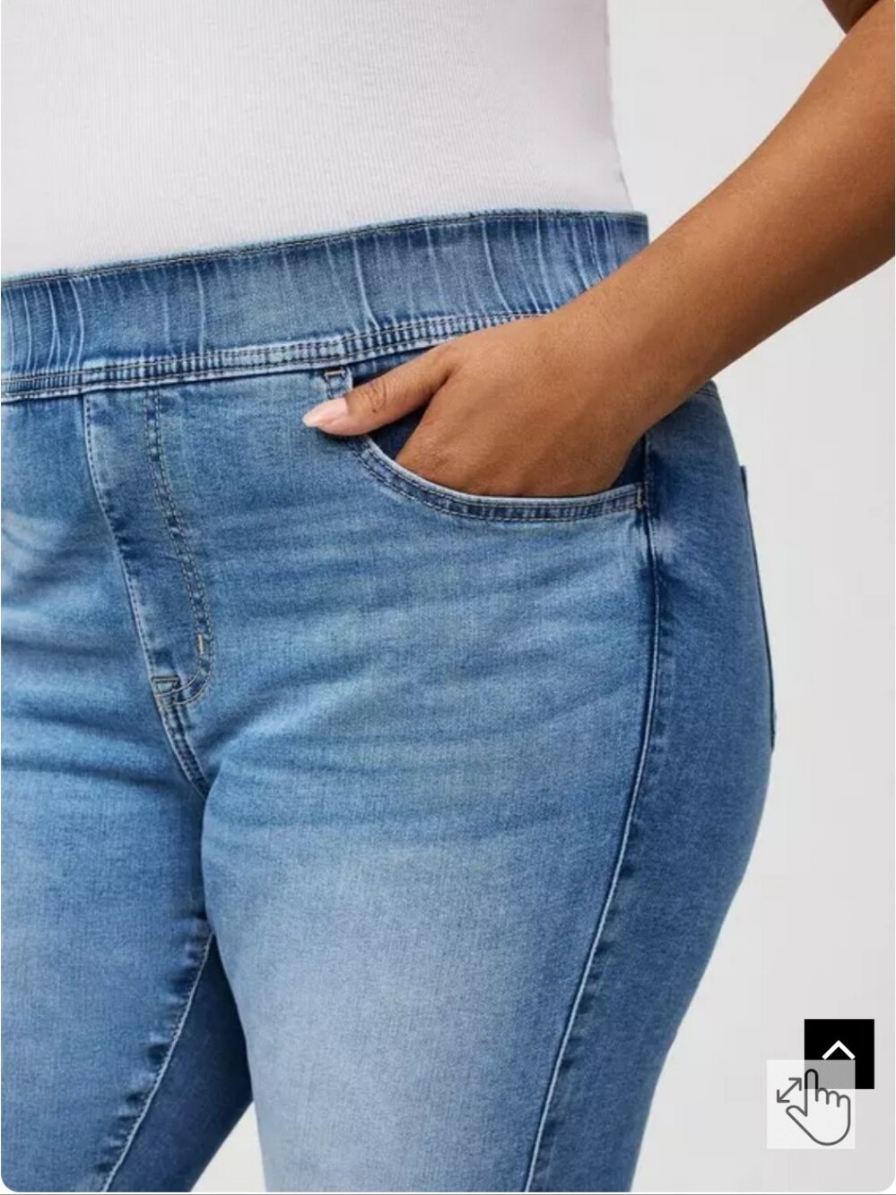 Torrid - Picture 4 of 5